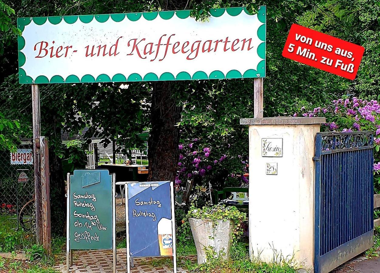 Ferienwohnung "Blick Mylau" - Naehe Freizeitpark Plohn & Weltgroesster Ziegelsteinbruecke ライヒェンバッハ・イム・フォークトラント エクステリア 写真