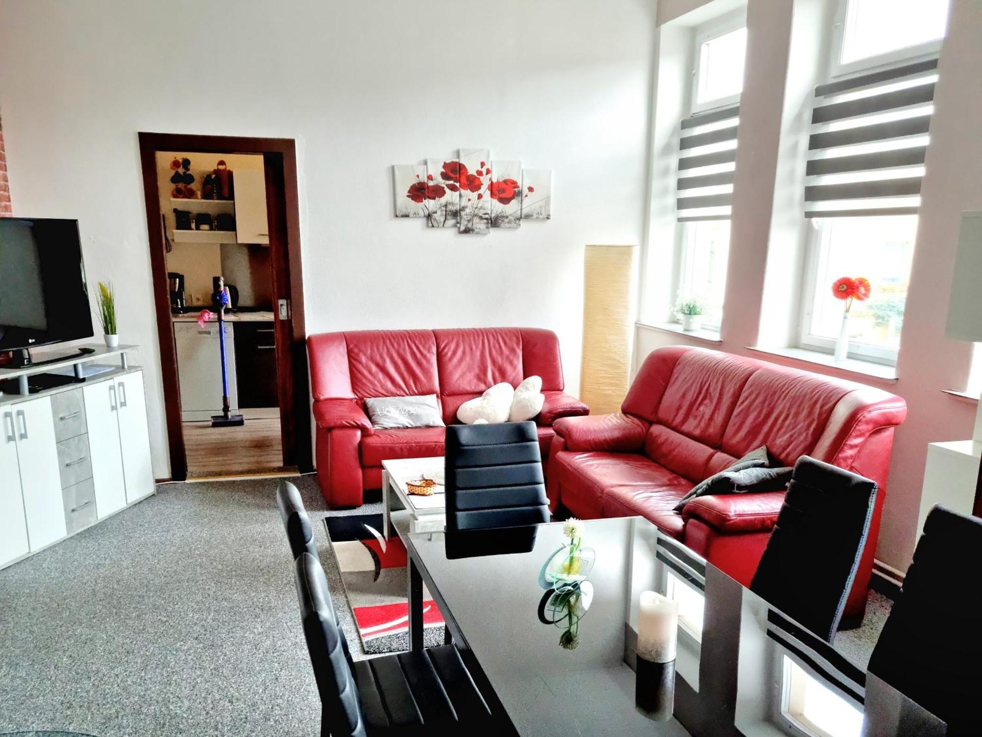 Ferienwohnung "Blick Mylau" - Naehe Freizeitpark Plohn & Weltgroesster Ziegelsteinbruecke ライヒェンバッハ・イム・フォークトラント エクステリア 写真